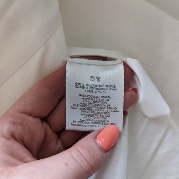 BCBGMaxAzria White Trench Coat with Pleats Womens Medium - Picture 8 of 11